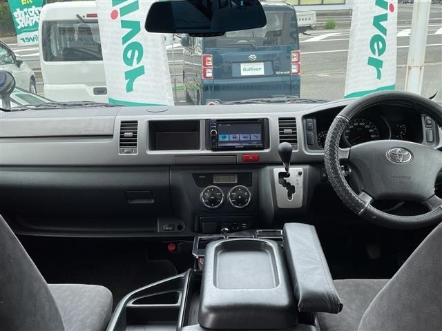 Toyota HIACE WAGON 2011 7429923-14