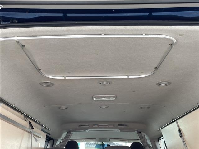 Toyota HIACE WAGON 2011 7429923-5