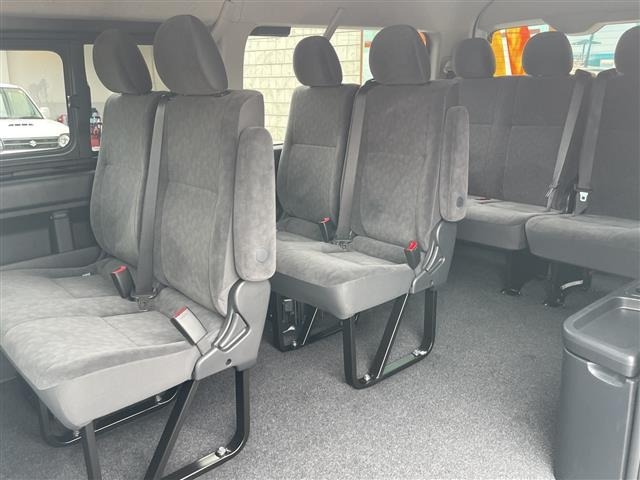 Toyota HIACE WAGON 2026 7429926-3