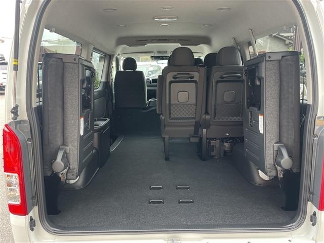 Toyota HIACE WAGON 2026 7429926-8