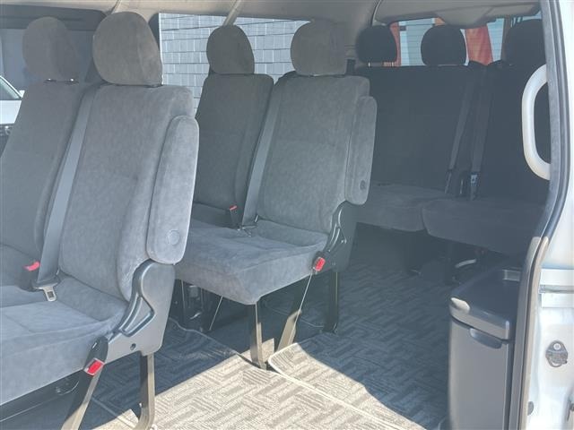 Toyota HIACE WAGON 2022 7429929-10