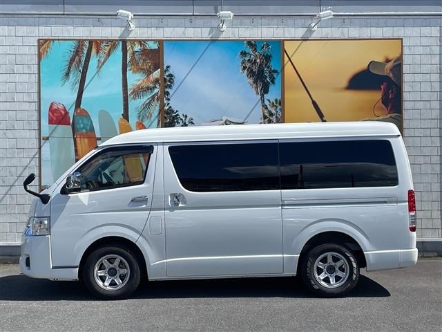 Toyota HIACE WAGON 2022 7429929-12