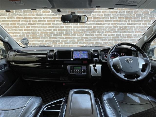 Toyota HIACE WAGON 2016 7429930-14
