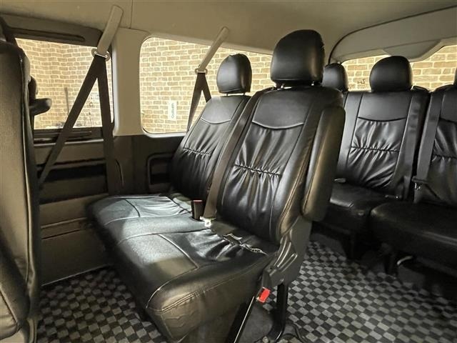 Toyota HIACE WAGON 2016 7429930-6