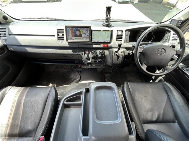 Toyota HIACE WAGON 2006 7429931-14