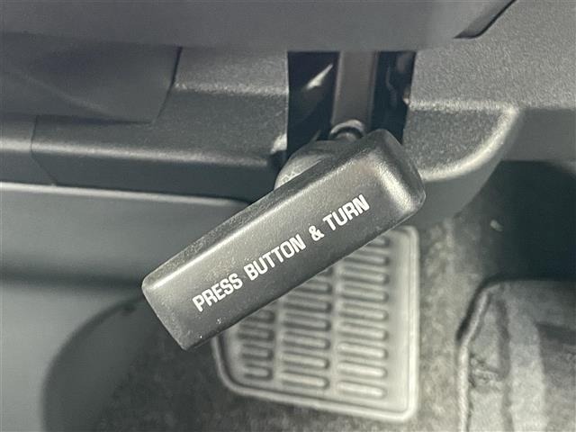 Toyota HIACE WAGON 2025 7429932-9