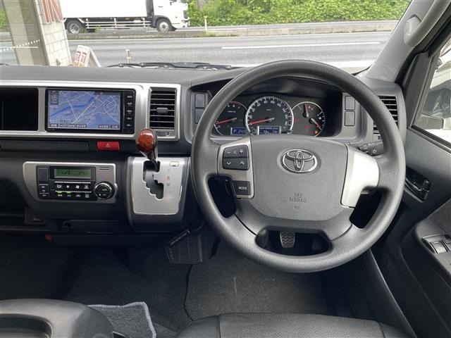 Toyota HIACE WAGON 2015 7429933-14