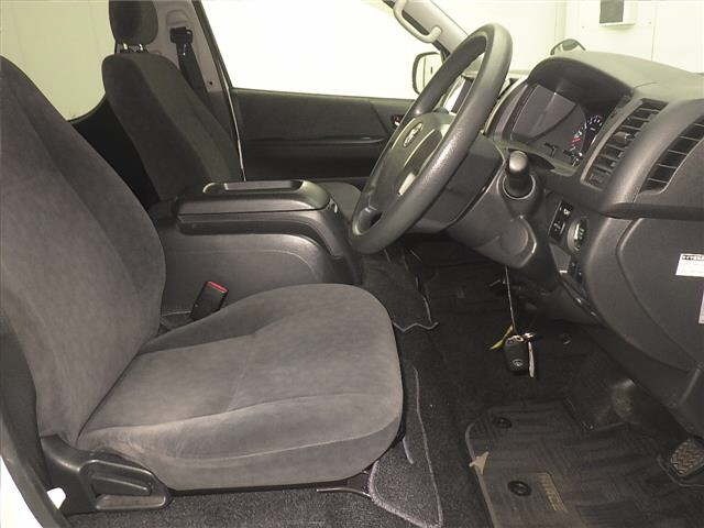 Toyota HIACE WAGON 2015 7429940-5