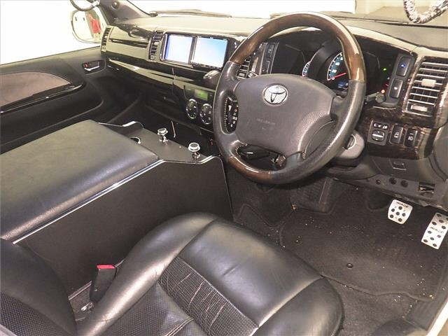 Toyota HIACE WAGON 2011 7429941-3