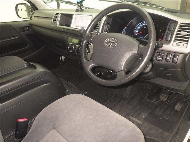 Toyota HIACE WAGON 2012 7429942-3