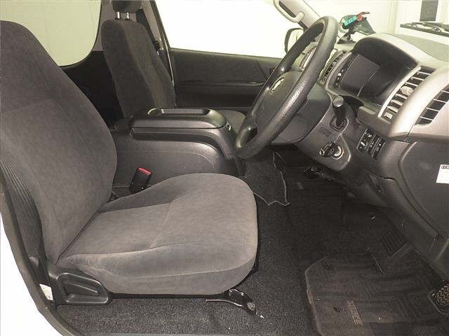 Toyota HIACE WAGON 2012 7429942-5