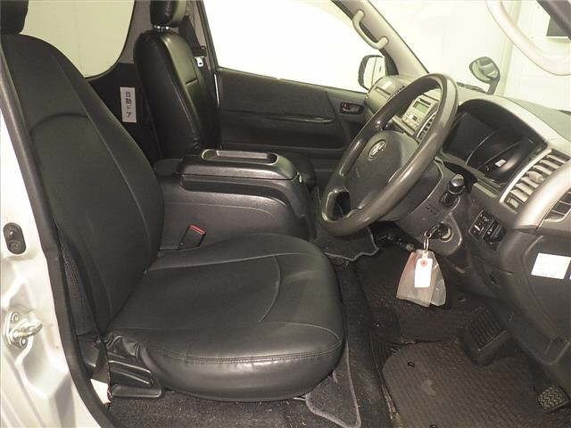 Toyota HIACE WAGON 2013 7429945-5