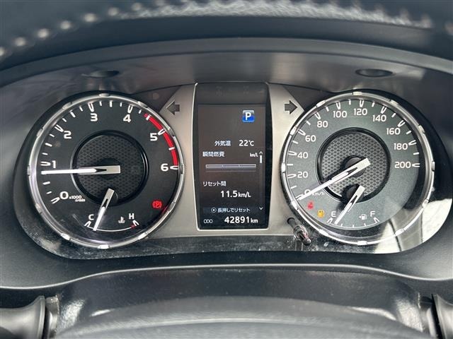 Toyota HILUX 2024 7426312-15