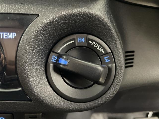 Toyota HILUX 2021 7426316-22