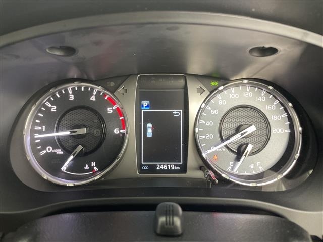 Toyota HILUX 2021 7426316-3
