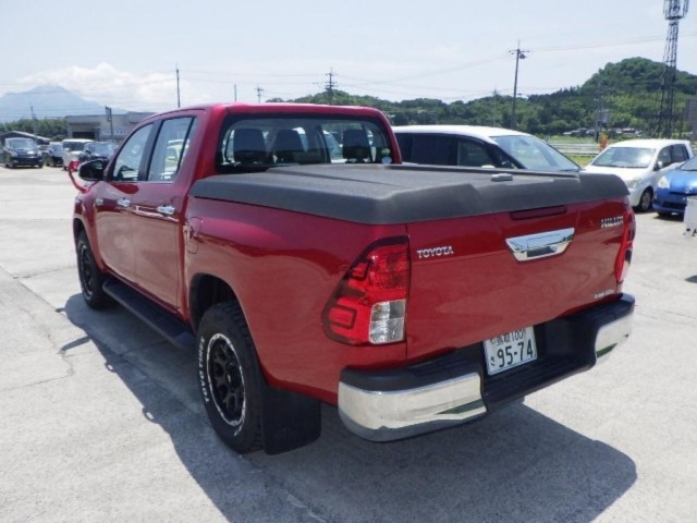 Toyota HILUX 2018 7426327-1