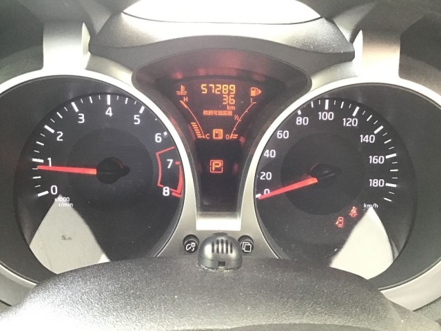 Nissan JUKE 2017 7428055-8