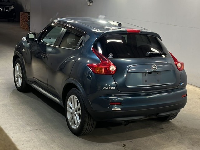 Nissan JUKE 2011 7428059-1