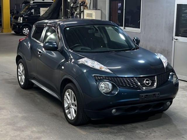 Nissan JUKE 2011 7428059-4