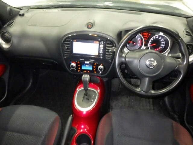 Nissan JUKE 2012 7428069-3