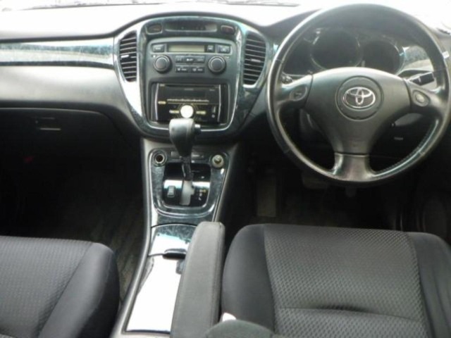 Toyota KLUGER 2004 7427811-3