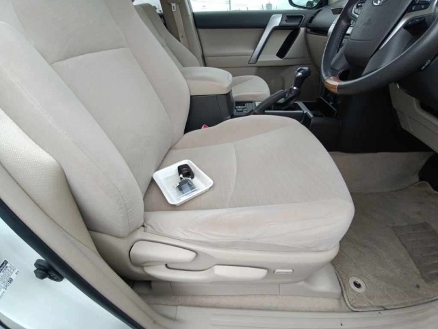 Toyota LAND CRUISER PRADO 2022 7428396-10