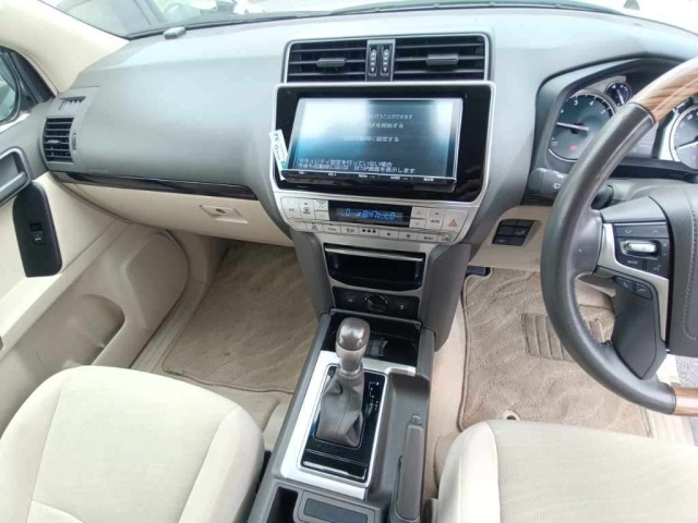 Toyota LAND CRUISER PRADO 2022 7428396-11