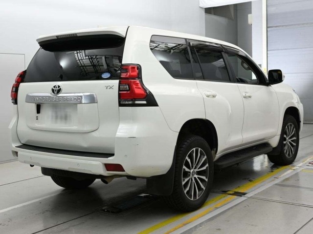 Toyota LAND CRUISER PRADO 2018 7428424-1