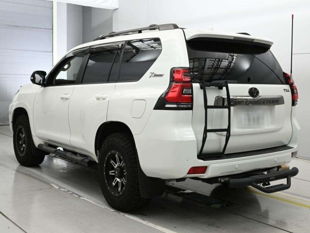 Toyota LAND CRUISER PRADO 2022 7428425-6