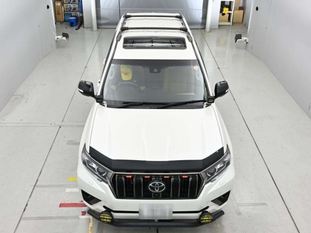 Toyota LAND CRUISER PRADO 2022 7428425-7