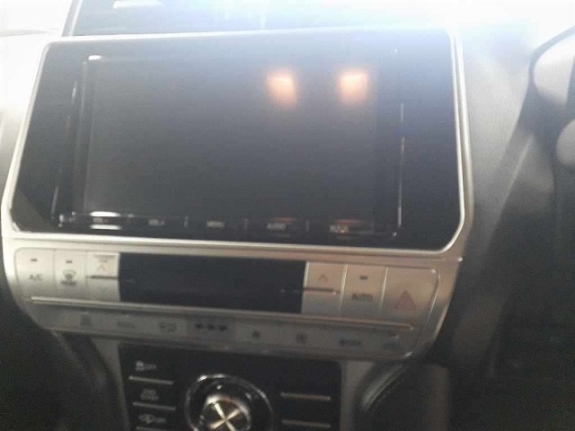 Toyota LAND CRUISER PRADO 2018 7428449-12