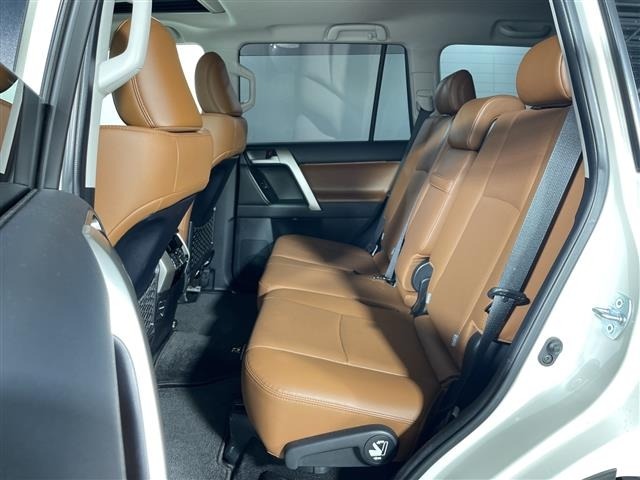 Toyota LAND CRUISER PRADO 2021 7428589-4