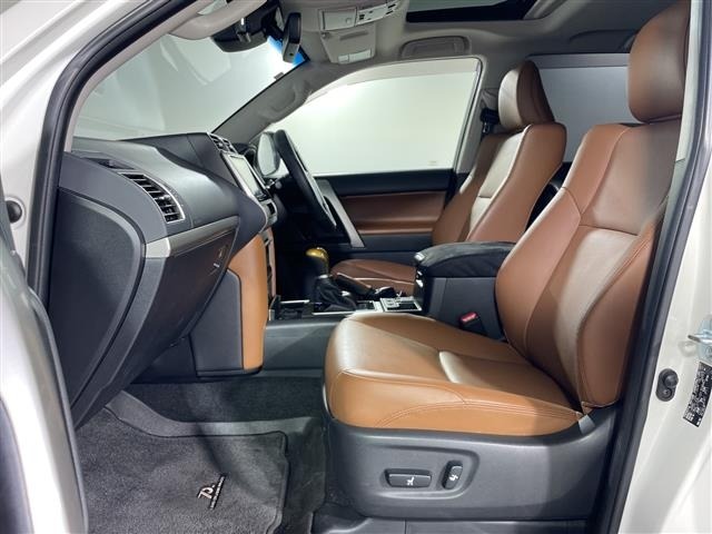 Toyota LAND CRUISER PRADO 2021 7428589-6