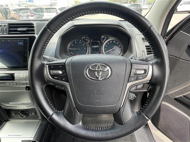 Toyota LAND CRUISER PRADO 2023 7428608-10