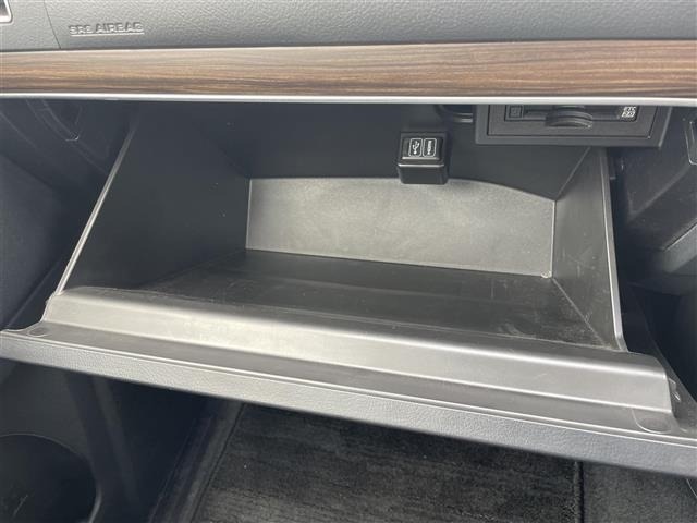 Toyota LAND CRUISER PRADO 2023 7428608-6