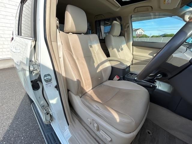 Toyota LAND CRUISER PRADO 2021 7428609-16