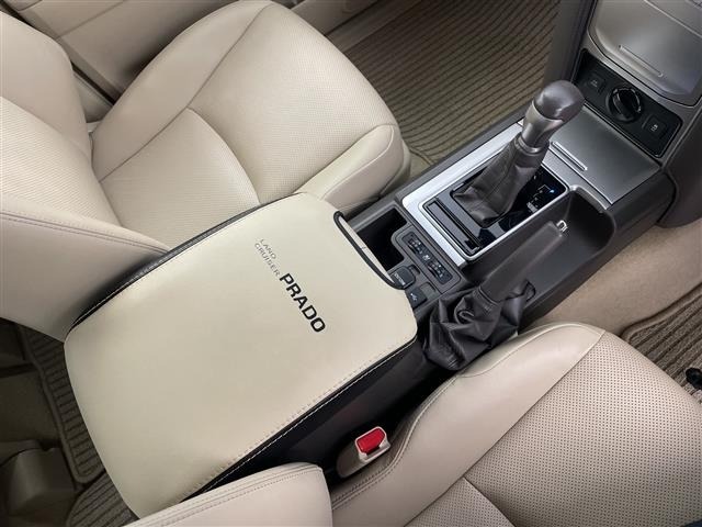 Toyota LAND CRUISER PRADO 2023 7428617-3