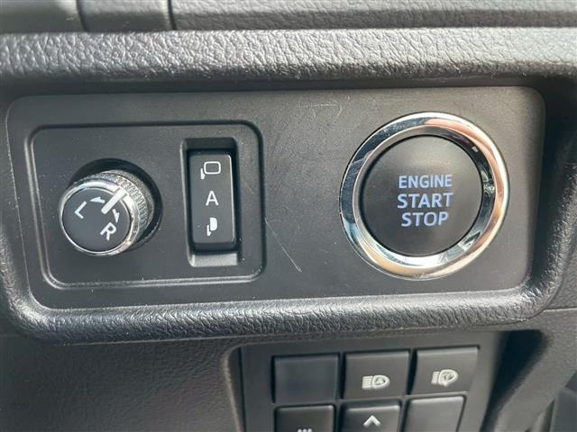 Toyota LAND CRUISER PRADO 2017 7428620-8