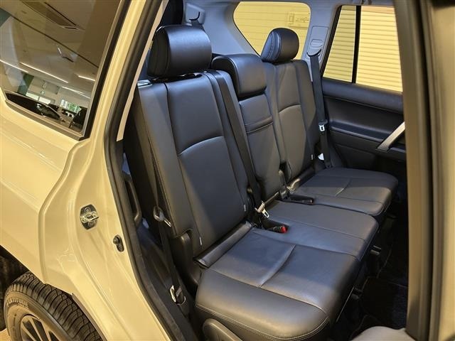 Toyota LAND CRUISER PRADO 2022 7428621-22