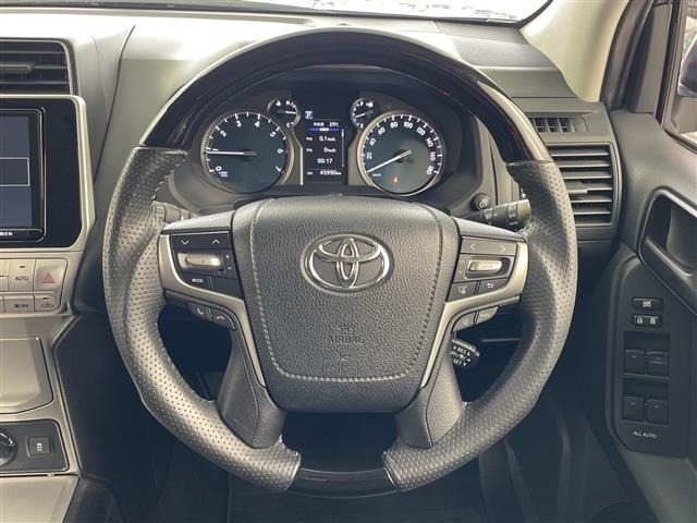 Toyota LAND CRUISER PRADO 2017 7428623-12