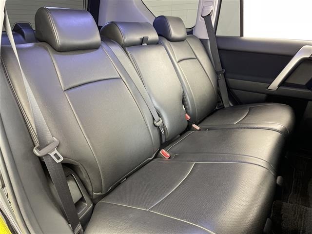 Toyota LAND CRUISER PRADO 2017 7428623-4