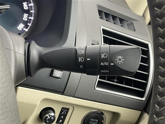 Toyota LAND CRUISER PRADO 2023 7428629-10