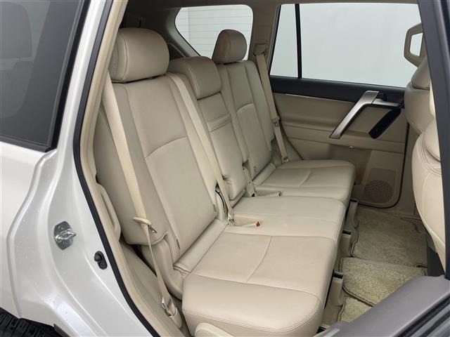 Toyota LAND CRUISER PRADO 2023 7428629-4