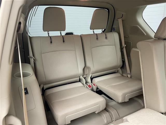 Toyota LAND CRUISER PRADO 2023 7428629-6