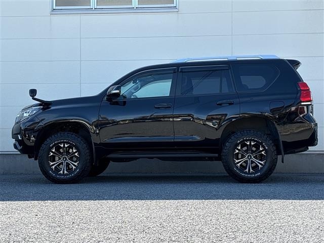 Toyota LAND CRUISER PRADO 2022 7428641-6