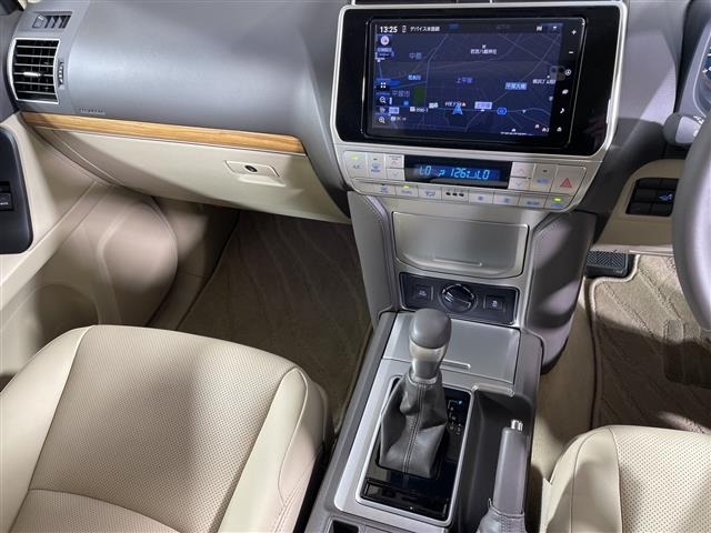 Toyota LAND CRUISER PRADO 2023 7428657-11