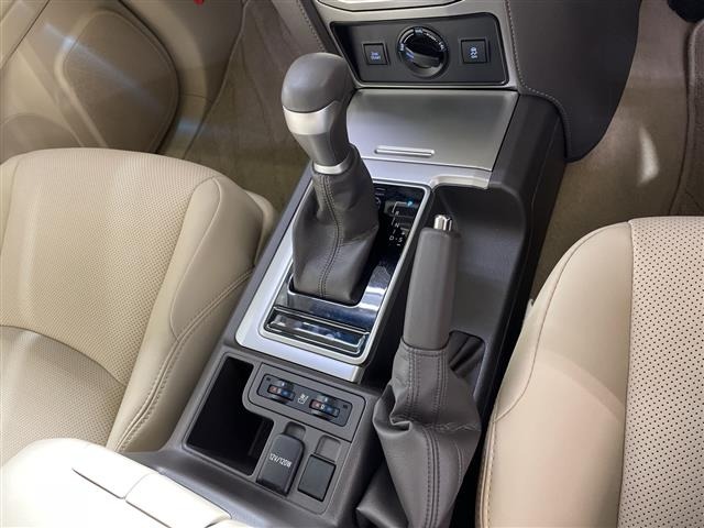 Toyota LAND CRUISER PRADO 2023 7428657-20