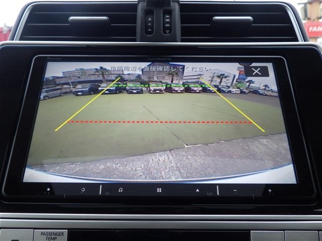 Toyota LAND CRUISER PRADO 2023 7428658-17
