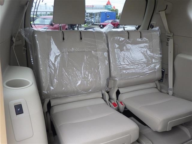 Toyota LAND CRUISER PRADO 2023 7428658-6
