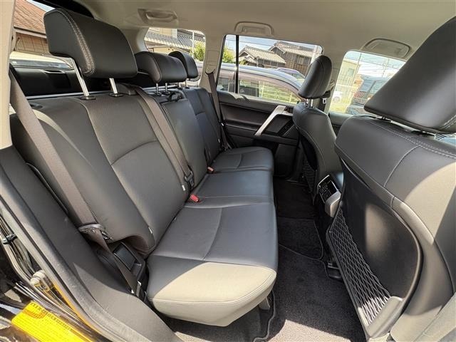 Toyota LAND CRUISER PRADO 2020 7428659-11